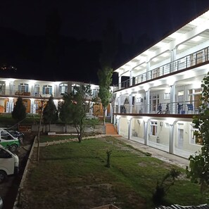 Exterior - Four Star Hotel & Restaurant (Swat)