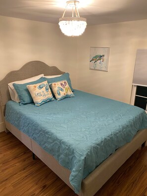4 bedrooms, desk, iron/ironing board, travel cot