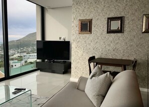 Fernseher