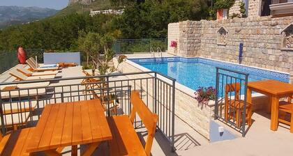 Penthouse,two bedroms,two bathrooms,sea view ,140 m2,Pool