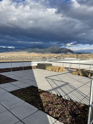 Property grounds - MT Luxury! (Bozeman)