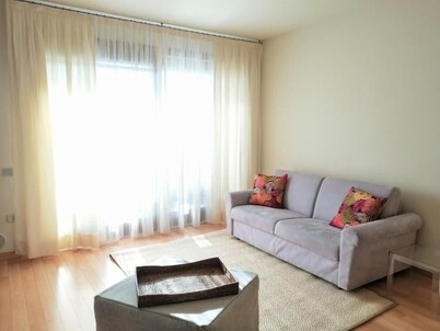 Lovere Castle - Pomegranate Apartment