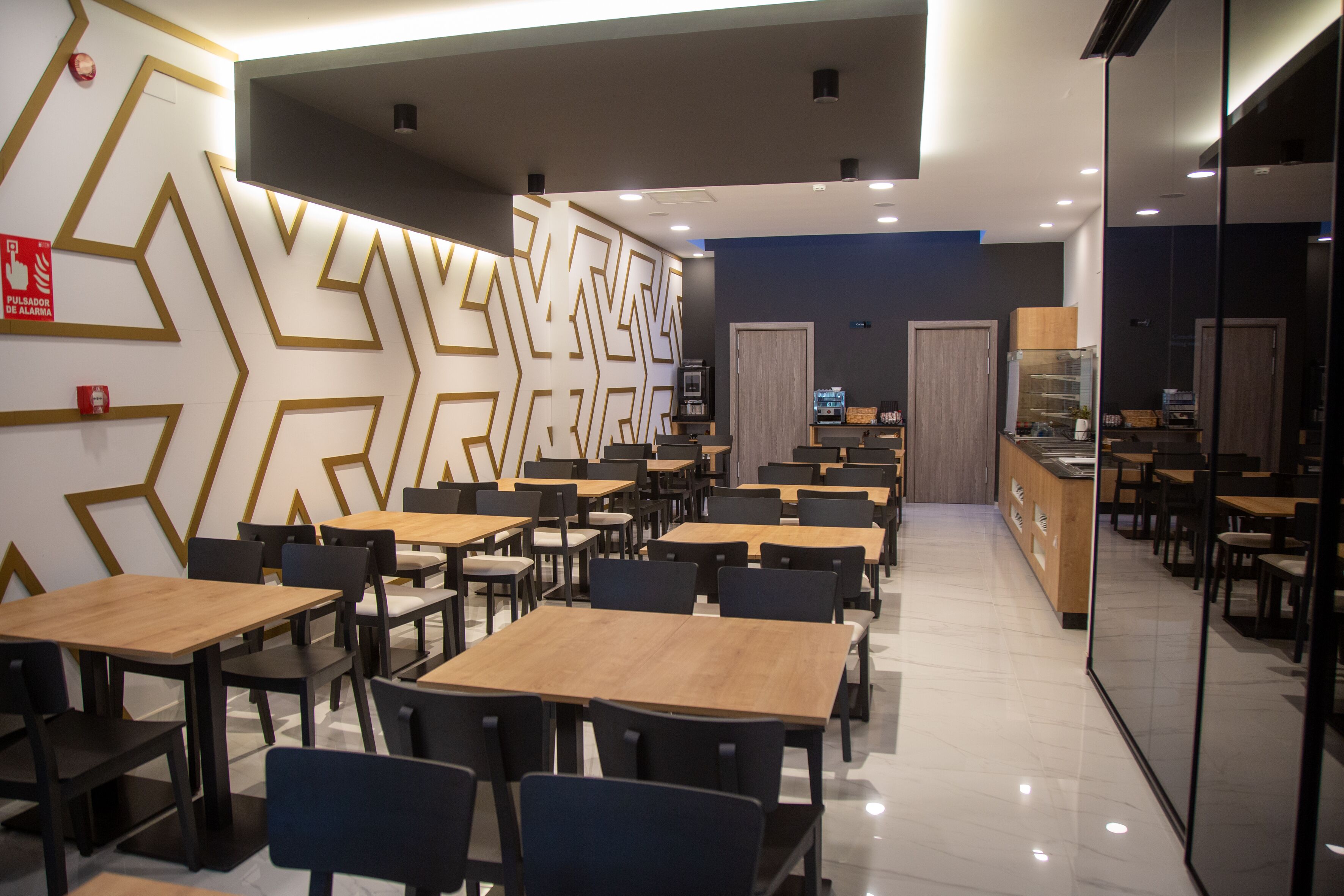 Photo - Hotel Lux Melide