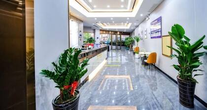 Super 8 Selected Hotel (Fuzhou IKEA Shangyang Metro Station Branch)