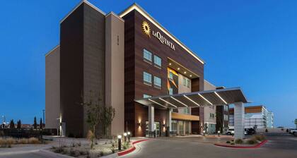 La Quinta Inn & Suites by Wyndham El Paso East Loop-375