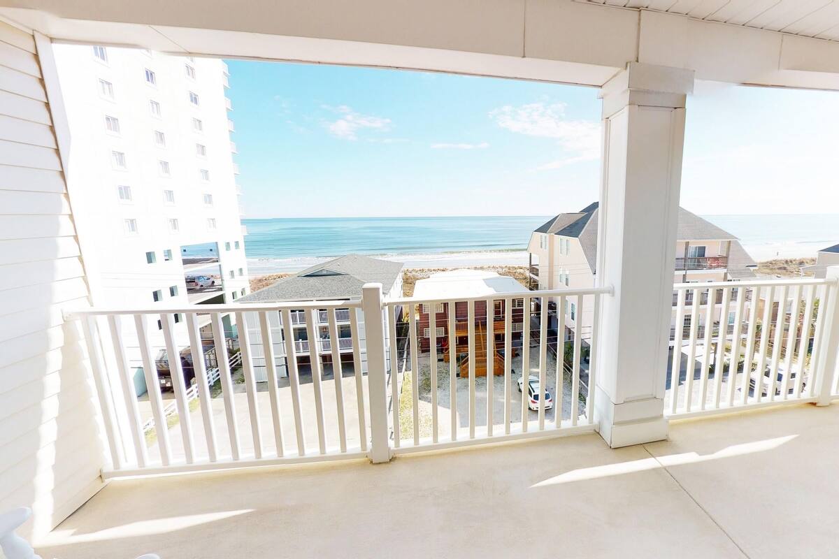 Condo, 5 Bedrooms | Exterior