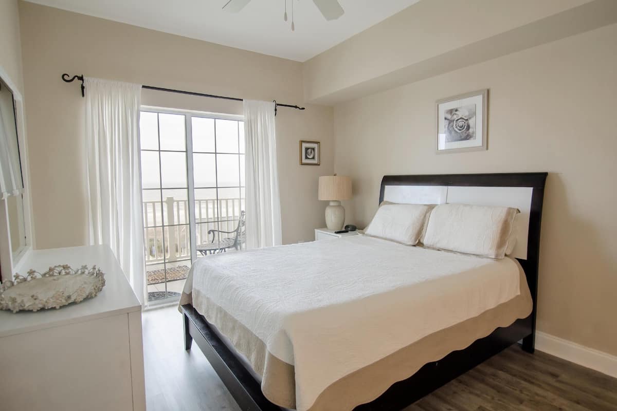 Condo, 5 Bedrooms | Individually decorated, individually furnished