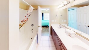 Apartment, 5 Schlafzimmer | Badezimmer | Handtücher