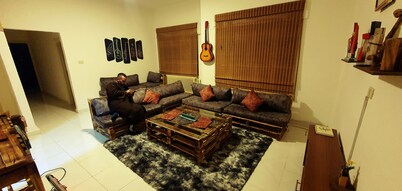 Cozy home in jabal al lwaibdeh / perfect view/ central