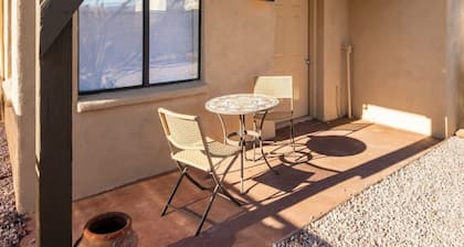 Cozy 1-bed condo for the perfect desert getaway