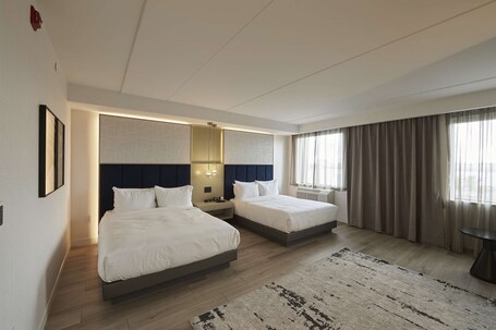 Bloom Mississauga, Tapestry Collection by Hilton - Image 12
