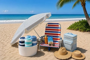 Plage à proximité, chaises longues, serviettes de plage
