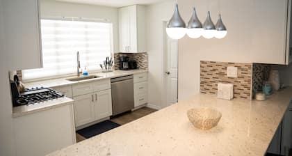 ☀️Casita bonita 🏖 Villa with 4beds/3 bath and HEATED pool 🌴🔥