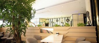 Xin Kai Yue Hotel