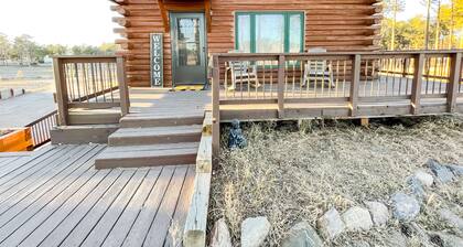 Private Mountain Cottage! King Bed * 8 Acres