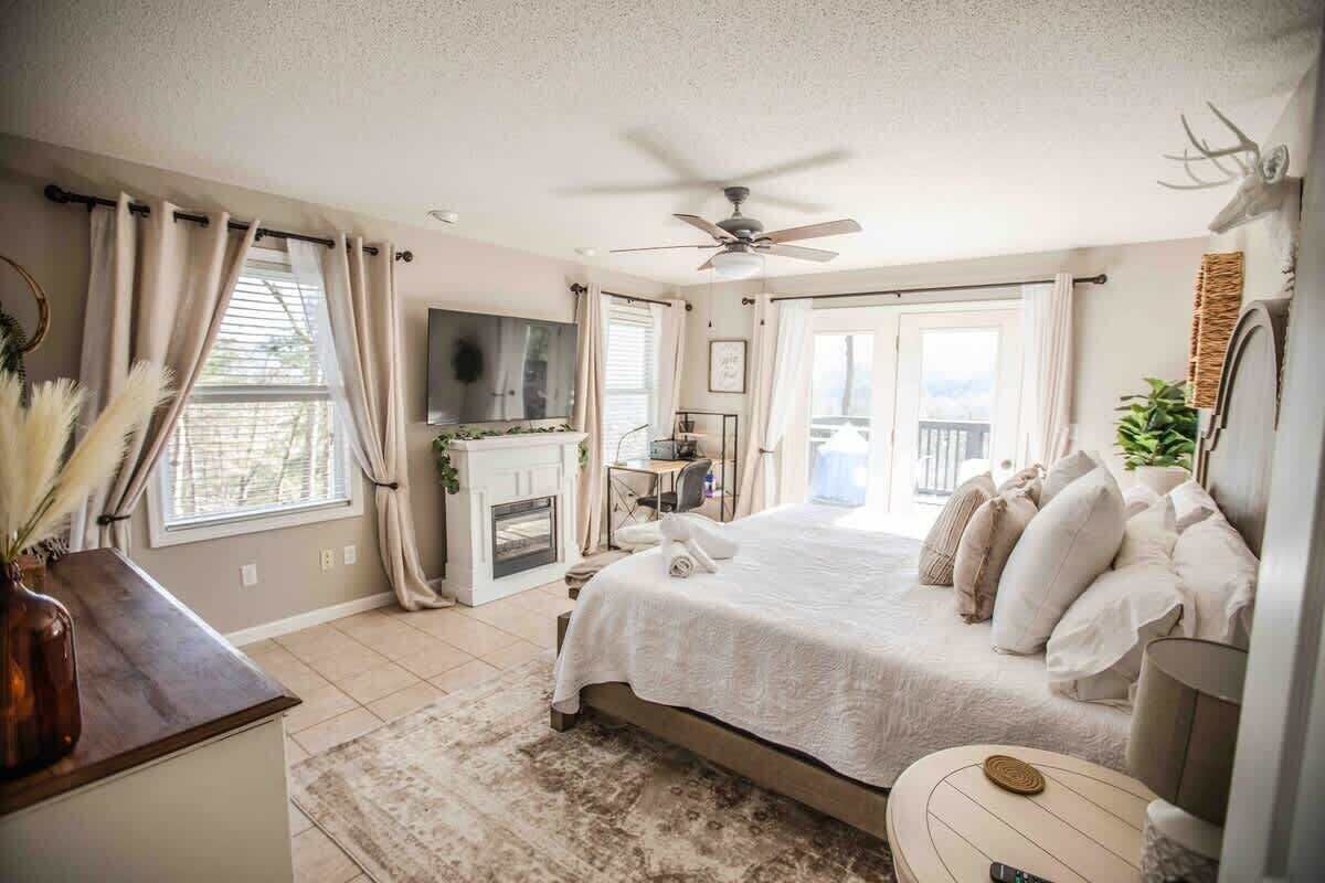 4 Schlafzimmer, Bügeleisen/Bügelbrett, Reisekinderbett, WLAN