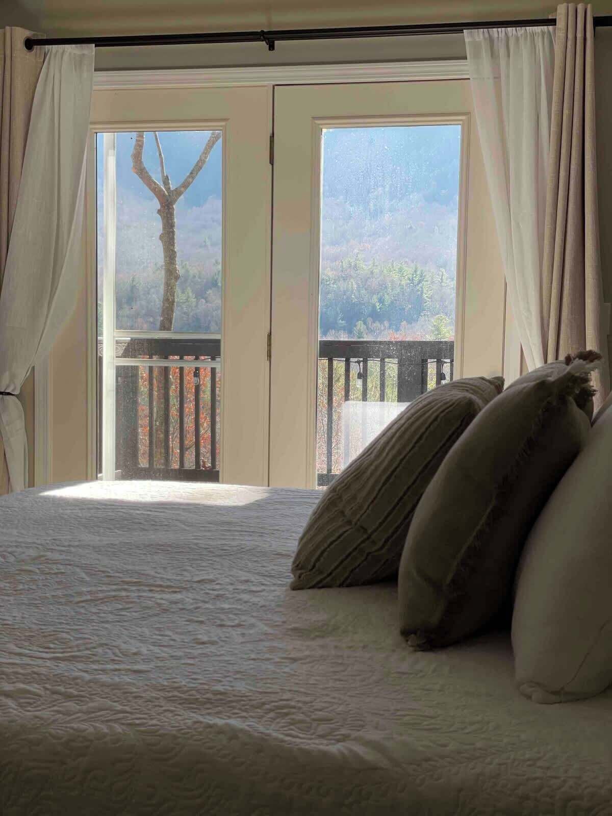 4 多间卧室、熨斗/熨衣板、WiFi、床单