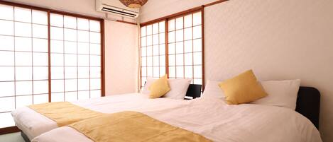 Familienapartment | Laptopgeeigneter Arbeitsplatz, Verdunkelungsvorhänge, kostenloses WLAN