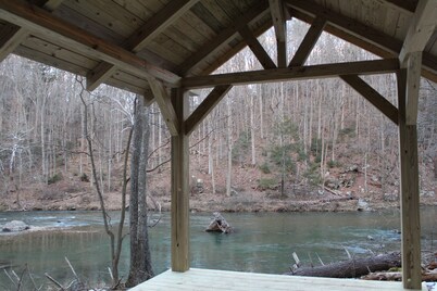 Cozy Log Cabin in the Heart of Smoke Hole Canyon Overlooking South Branch River.