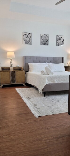 3 bedrooms, iron/ironing board, travel crib, free WiFi