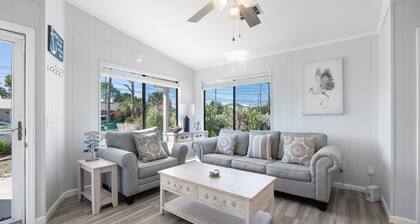 Pet Friendly | Remodeled | Private Backyard | FLPCB37