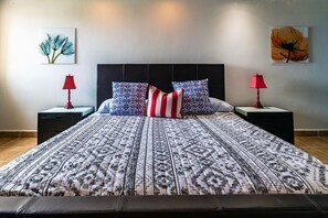 3 Schlafzimmer, Bügeleisen/Bügelbrett, WLAN, Bettwäsche