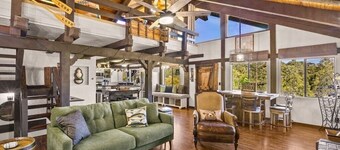 Experience lake life steps away! Crestline's 3-bedroom retreat near Lake Gregory