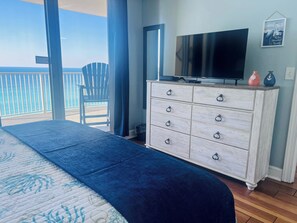 2 bedrooms, iron/ironing board, free WiFi, bed sheets - BEACHFRONT Condo! FREE BEACH SERVICE! Sleeps 8! 2Bed 2Bath + Sleeper (Panama City Beach)