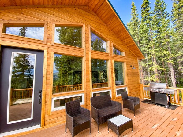 Terrace/patio - Modern Mountain Home w/Fast Wifi, Spacious Decks, Pool Table - Silverheels Chalet (Fairplay)