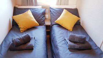 3 bedrooms, WiFi, bed sheets