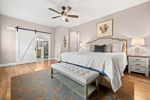 8 chambres, fer et planche à repasser, lit parapluie, Wi-Fi