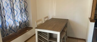 Cozy 2 bedroom 1 bathroom condo