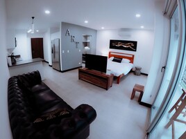 Superior Studio | Iron/ironing board, free WiFi, bed sheets