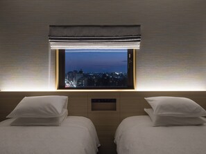 Standard Twin Room | Pillow-top beds, desk, soundproofing, bed sheets - Tmark City Hotel Kanazawa (Kanazawa)