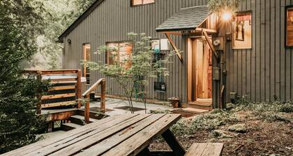 26SL - Hot Tub - BBQ - Game Room - Dishwasher - Sleeps 8