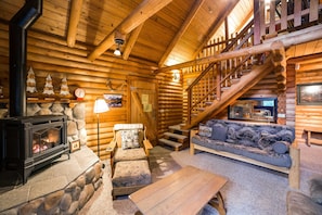 Interior - 17MBR - Log Cabin - BBQ - Pets Ok - WiFi - Sleeps 8 (Deming)