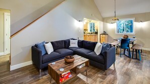 Villa (4 Bedrooms) | Salle de séjour