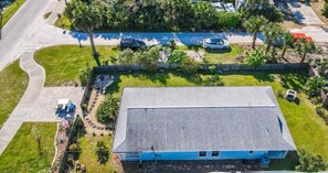 Exterior - 3BR Coastal Home + Heated Pool, Golf Cart & Bikes (Palm Coast)