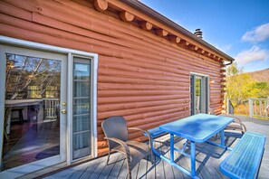 Outdoor dining - Pet-Friendly New York Cabin w/ Hot Tub & Game Room (Maplecrest)