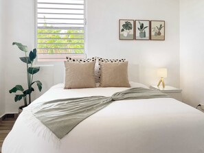 2 chambres, fer et planche à repasser, lit parapluie, Wi-Fi