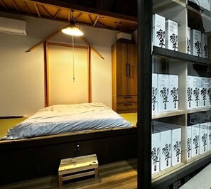 Deluxe House | 4 bedrooms, free WiFi, bed sheets