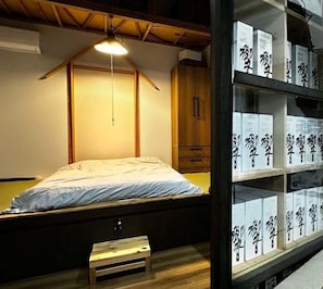 Deluxe House | 4 bedrooms, free WiFi, bed sheets