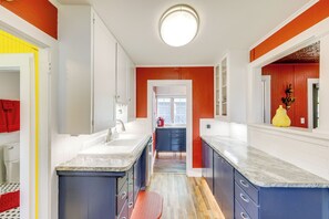 Free toiletries, hair dryer, heated floors, towels
