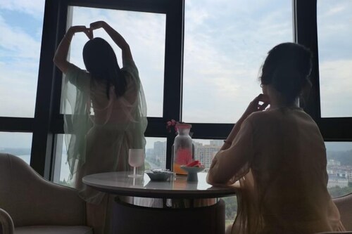 Earl Wenshan Hotel