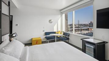 Hypo-allergenic bedding, in-room safe, desk, laptop workspace