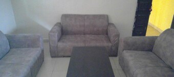 BAAI Fully Airconditioned 3 Bedroom Flat 1