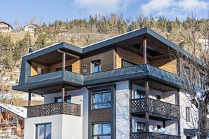 Exterior - Apartments "Armeri Black Dolomites" with Mountain View, Terrasse & Wi-Fi (St.Vigil)