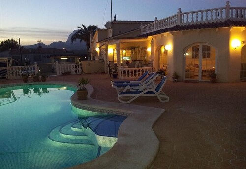 "Holiday villa Albir - Alfaz del Pi" with Mountain View, Pool, A/C & Wi-Fi