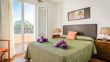 3 Schlafzimmer, Bügeleisen/Bügelbrett, kostenloses WLAN, Bettwäsche