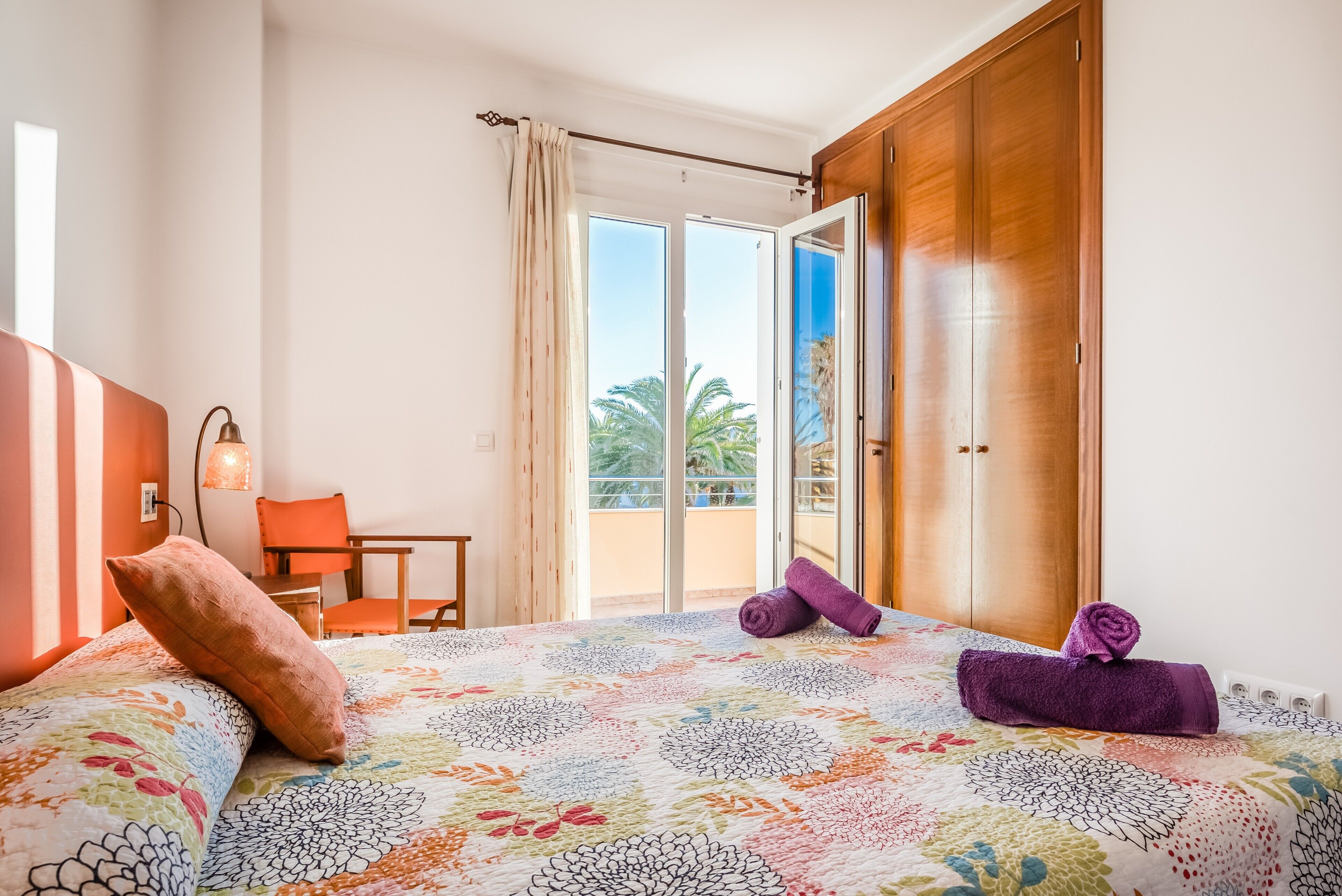 3 habitaciones, tabla de planchar con plancha y wifi gratis 